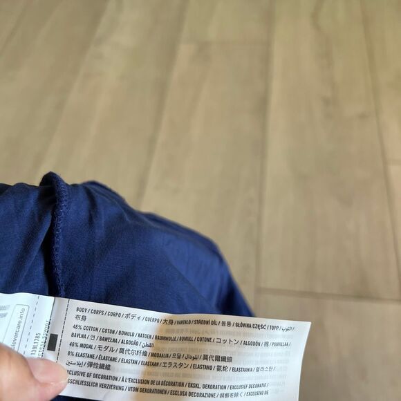 Abercrombie & Fitch women’s top size s - Picture 5 of 6